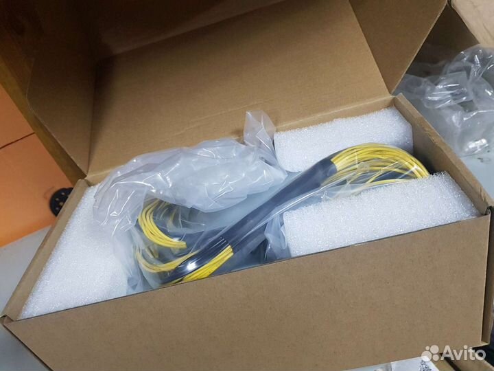 Блок питания antminer apw7 новый