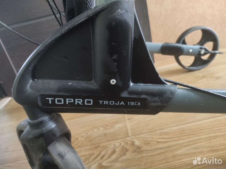 Ходунки для взрослых на колесах