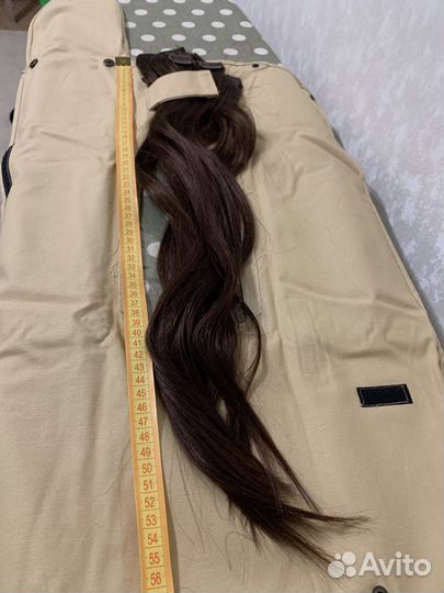 Волосы на заколках