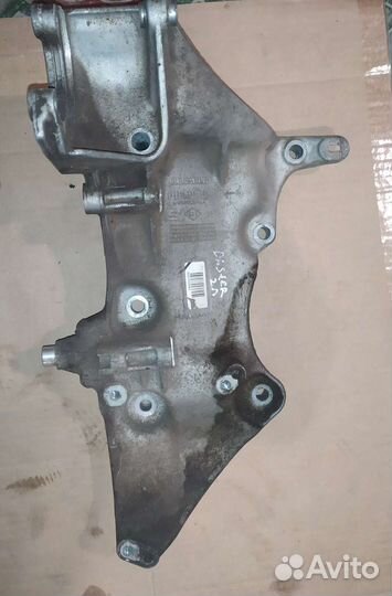 Кронштейн гур генератор Рено Дастер,Ниссан Террано