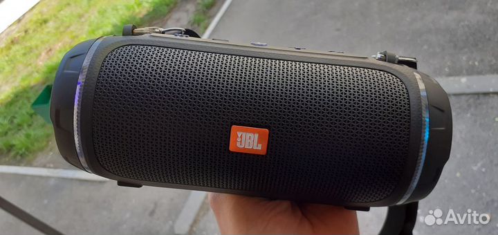 Беспроводная колонка с блютуз FM +подсветка