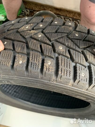 Dunlop SP Winter Ice02 2.25/5 R16