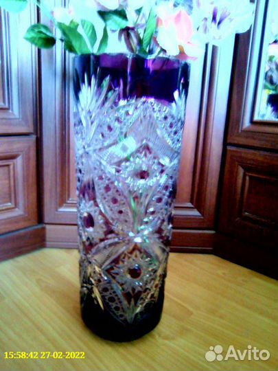 Большая хрустальная ваза