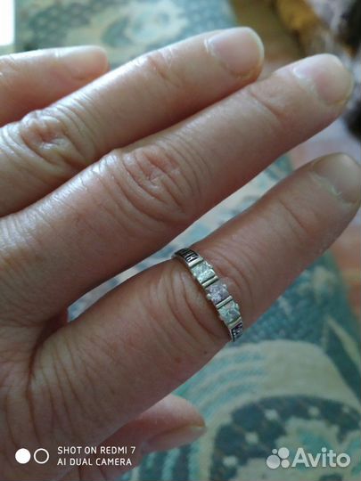 Серебряное кольцо