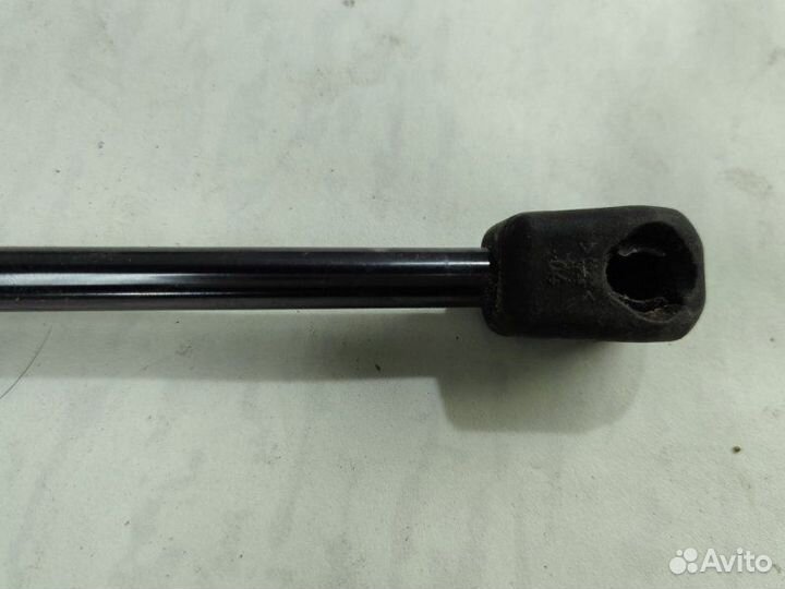 Амортизатор крышки багажника задний Opel Astra H