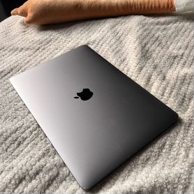 Apple macbook pro 13 2018