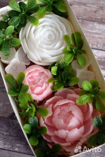 Мыло в коробке (цветы)