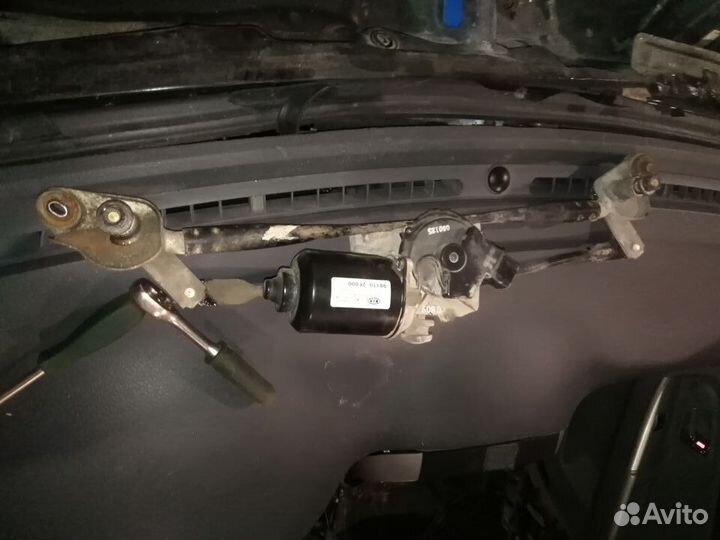 Kia cerato 1 трапеция дворников в сборе