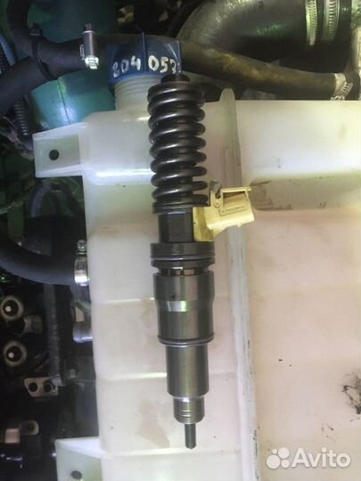 Продам форсунки volvo FH/FM/VNL/D13