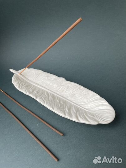 Подставка Перо с аромапалочками Аромадиффузор