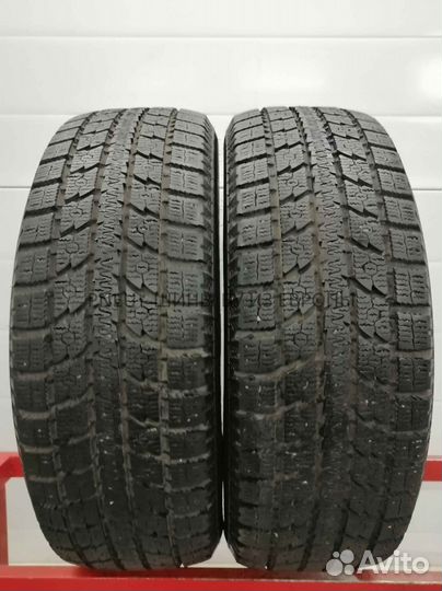 Toyo Observe GSi-5 225/65 R17 104S