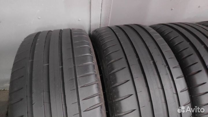 Michelin Pilot Sport 4 225/40 R18 92Y