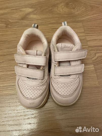 Кроссовки 24 размер