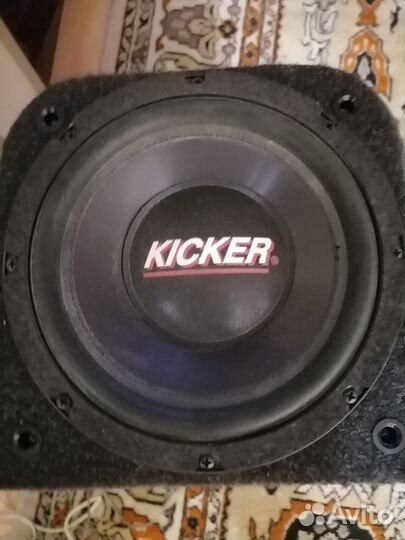 Продам сабвуфер в автомобиль