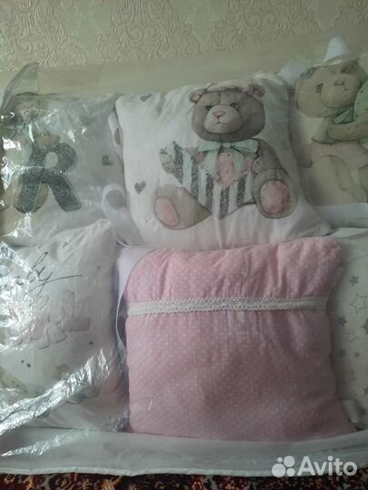 Бортики в детскую кроватку для девочки