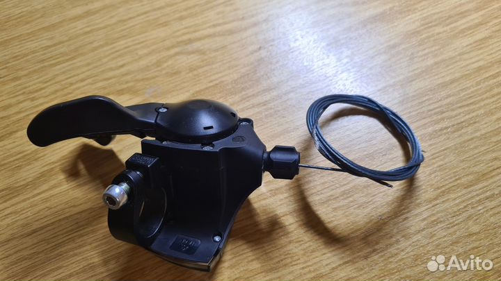 Shimano Claris RD-R2000, SL-R2000