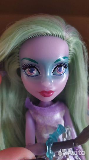 Кукла Монстер Хай твайла призрачно twila hunted