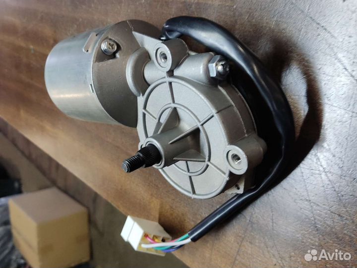 Мотор стеклоочистителя Газель, Соболь бизнес