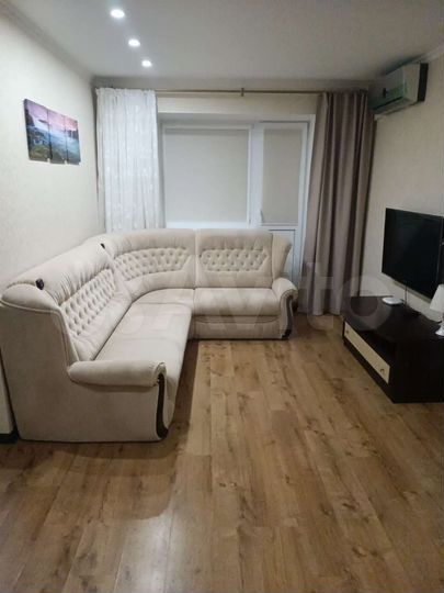 2-к. квартира, 44 м², 3/3 эт.