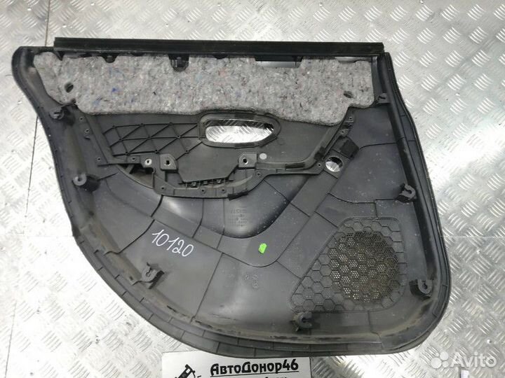 Обшивка задней правой двери Ниссан Альмера G15