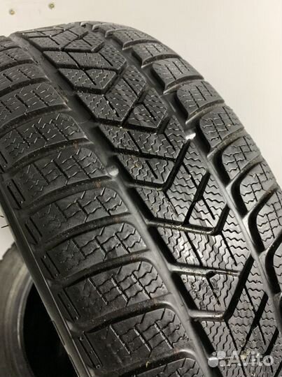 Pirelli Winter Sottozero 3 225/50 R18
