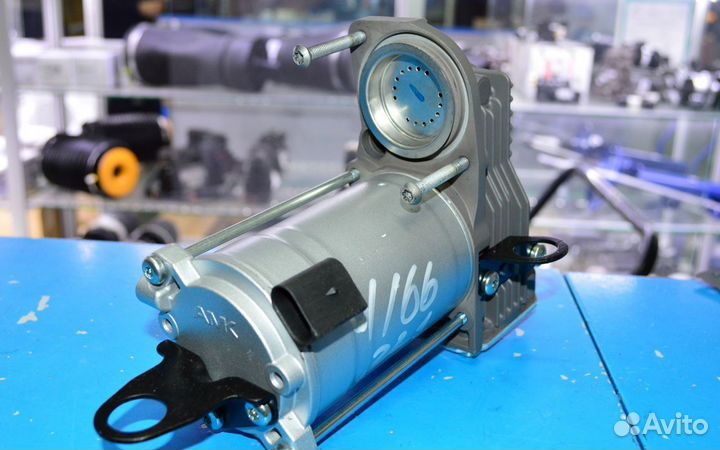 Компрессор пневмоподвески Mercedes W166 W221