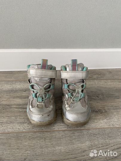 Ботинки деми 25