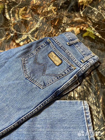 Джинсы wrangler