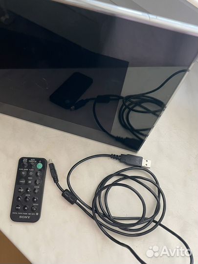 Цифровая фоторамка Sony