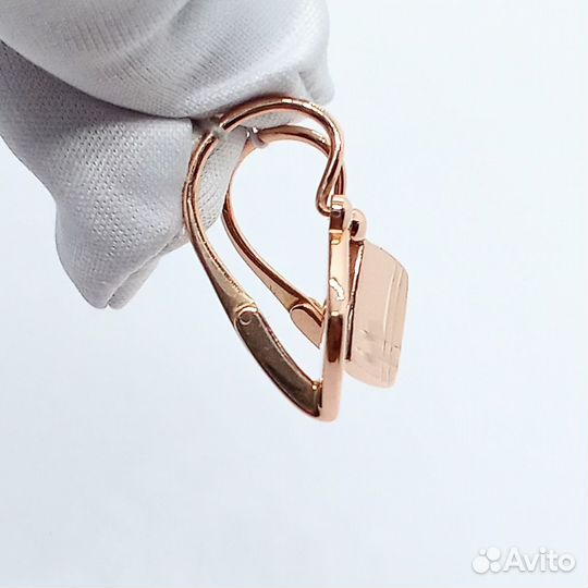 Золотые серьги