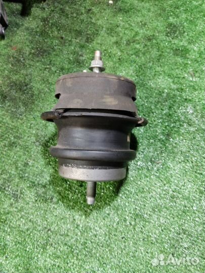 Опора двигателя Nissan Skyline V36 2.5 VQ25HR