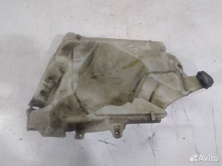 Бачок омывателя передний Chevrolet Trailblazer 1 C