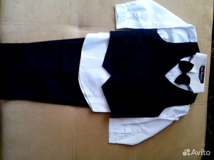 Отличный новый костюм