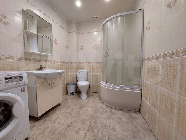 Дом 254 м² на участке 7 сот.