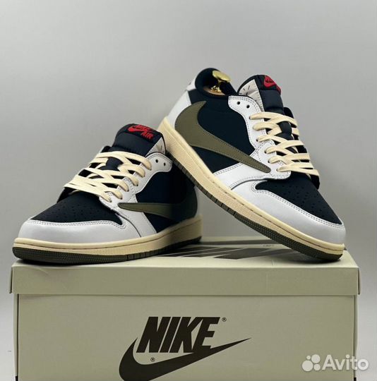 Мужские кроссовки Nike Air Jordan 1 Low & Travis S