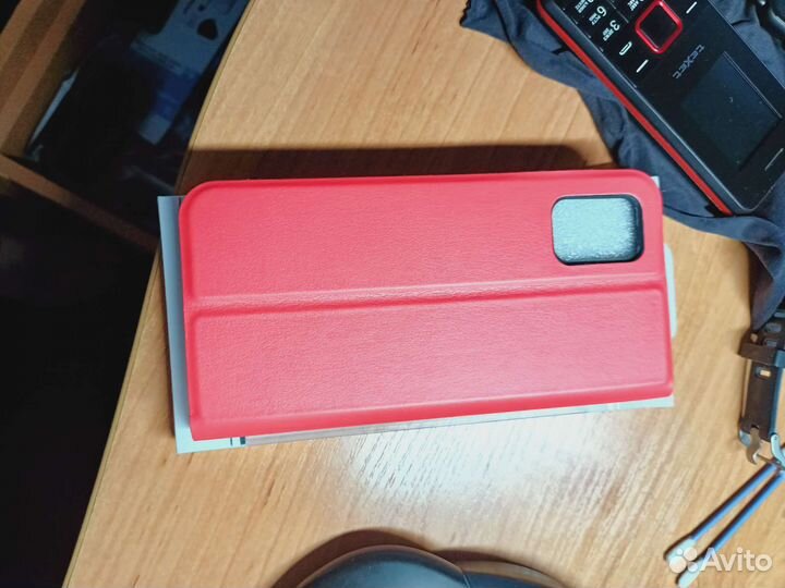 Чехол на виво у 19,экокожа,силикон