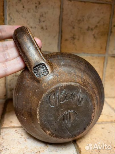 Глиняная кружка