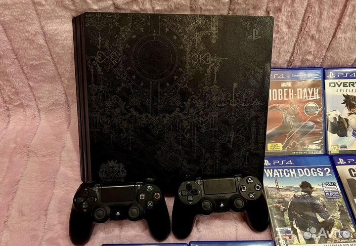 Sony playstation 4 pro с играми + 200 игр