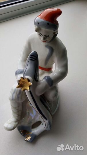 Статуэтка Емеля со щукой