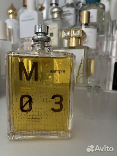 Escentric molecule Molecules 03