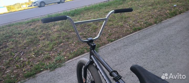 Трюковой велосипед bmx