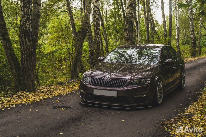 Лобовое стекло на Mitsubishi Lancer X i-8092