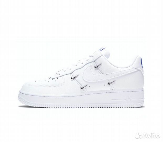 Nike Air Force 1 LX