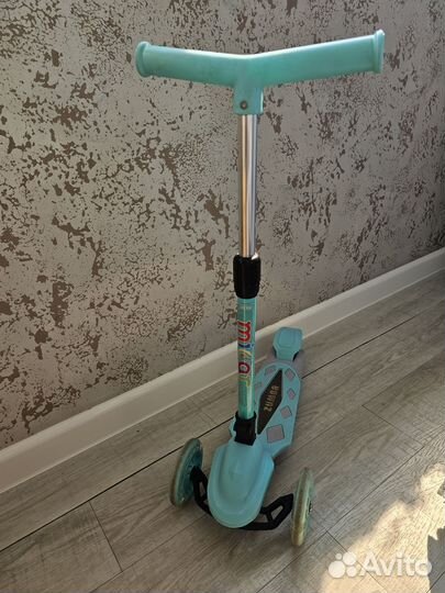 Самокат детский трехколесный