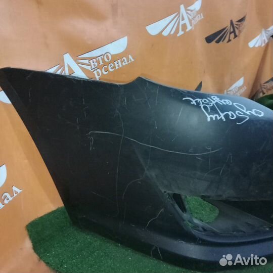 Бампер передний Subaru Outback