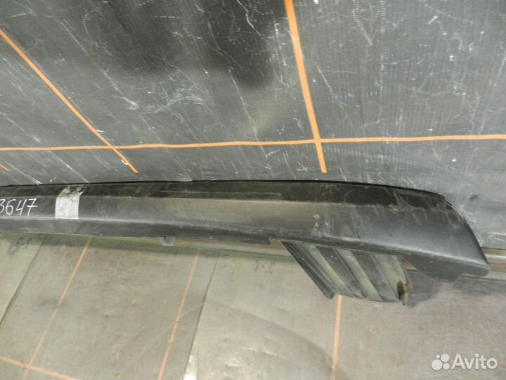 Накладка бампера заднего - Toyota Highlander 3