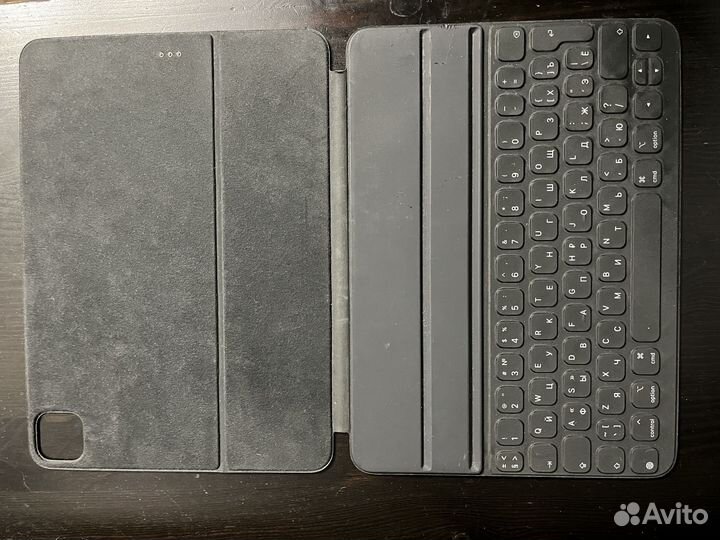 SMART keyboard Folio