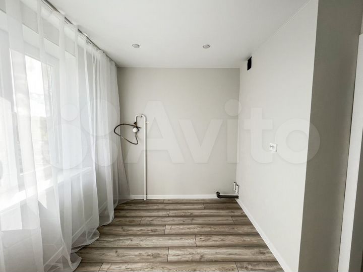 2-к. квартира, 55 м², 9/9 эт.