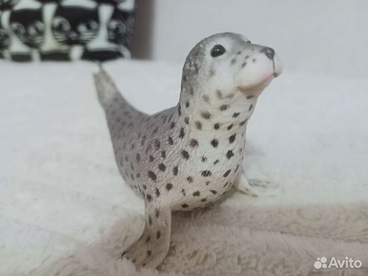 Фигурки тюлень,выдра,акула Collect