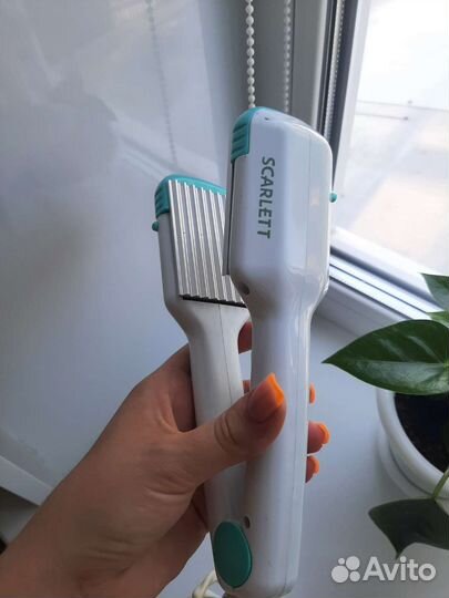 Выпрямитель для волос scarlett